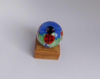 Handmade Ladybug Glass Marble with Oak Stand - 22mm Ornament
