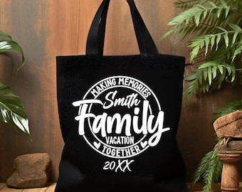 Personalized Family Vacation Tote Bag: Custom Name & Year, Cotton