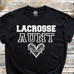 Lacrosse Aunt T-Shirt: Gildan Heavy Cotton Tee