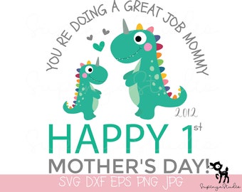 Dinosaurus eerste Moederdag SVG, gepersonaliseerd moedercadeau, babydino Cricut PNG EPS
