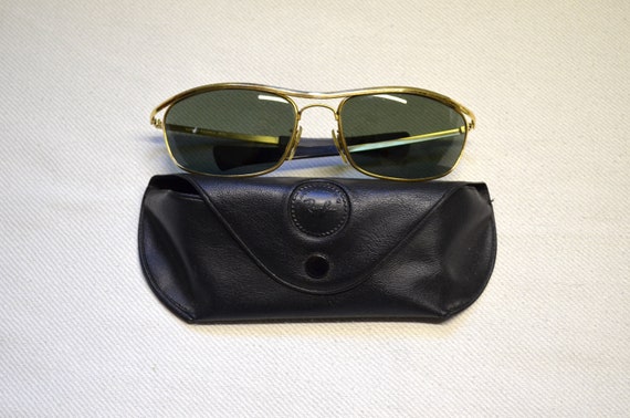 Authentic Vintage Bausch & Lomb Ray-ban Sunglasses / Made in USA 
