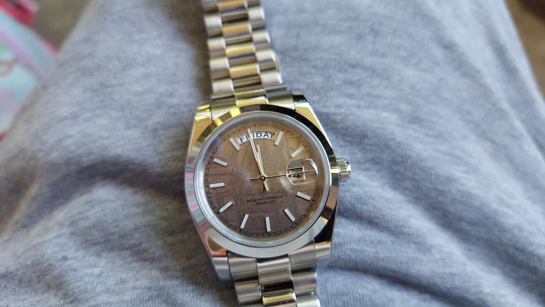 Aimimo Day-Date Men's 36mm Wristwatch . image 15