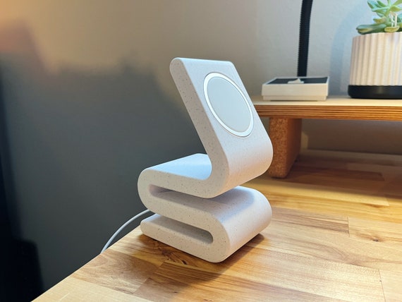 The Surge Wavy 3D Printed Magsafe Charger Stand 