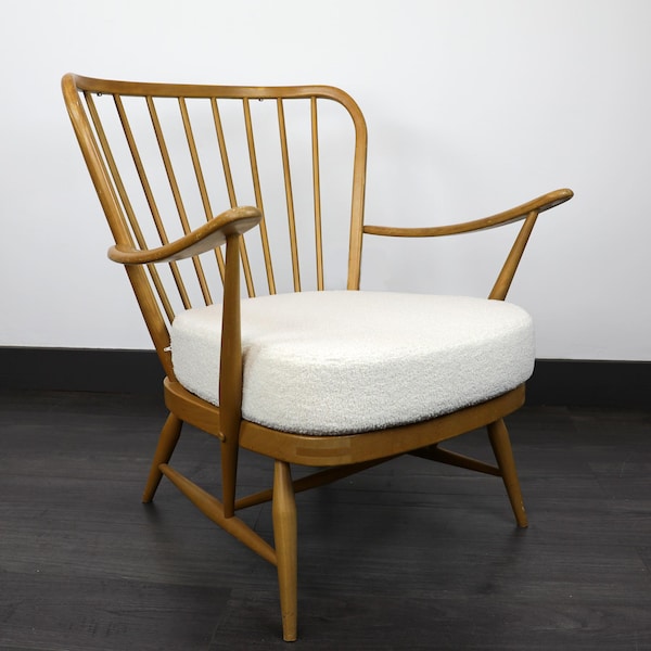 Bouclé Replacement Cushions for Ercol 477 Low Back  & 478 High Back Armchair in Fluffy Ivory Boucle Fabric.