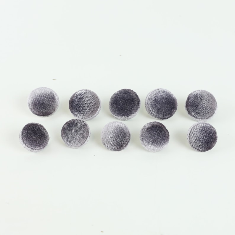 Cotton Velvet Upholstery & Furnishing Loop Back Buttons in Pink ...