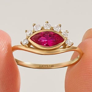 14k Solid Gold Lab Ruby Ring, Evil Eye Ring for Women, Red Ruby Ring, Bezel Ruby Ring, Unique Statement Ring, Third Eye Ring Jewelry Gift Bild 5