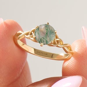 14k Gold Moss Agate Celtic Ring – Hexagon Cut Engagement Ring, Irish Love Knot Promise Ring, Dainty Solid Gold Gemstone Gift for Women