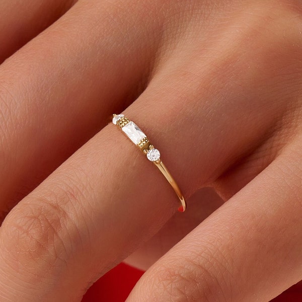 Baguette Diamond Ring, 14k Gold Wedding Band Women, Dainty Stackable Ring, Minimalist Real Diamond Solitaire Ring, Handmade Bridal Rings