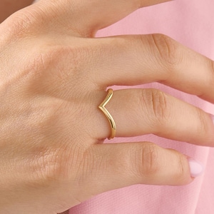 Wishbone Ring 14K Solid Gold Chevron V Shaped Stacking Wedding Band Jewelry Women