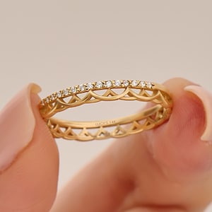 Diamond Celtic Wedding Band, 14k Solid Gold Irish Knot Rings for Women, Unique Bridal Ring, Braided Eternity Rings, Pave Diamond Ring