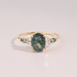 14k Accented Moss Agate Engagement Ring, Solid Gold Vintage Oval Anniversary Ring, Aquatic Green Proposal Ring, Mothers Solitaire Gift Ring