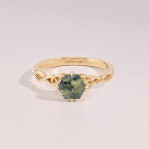 14 Kt Hexagon Moss Agate Celtic Ring, Solid Gold Solitaire Anniversary Ring, Irish Knot Promise Ring, Aquatic Green Crystal Promise Band image 1