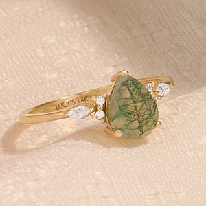 Pear Moss Agate Engagement Ring • 14k Solid Gold Green Solitaire Ring • Vintage-Inspired Gemstone Jewelry Gift for Women or Girlfriend
