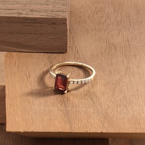 Baguette Garnet Solitaire Ring 14k Solid Gold Red Gemstone Ring Chunky Engagement Ring Women Gold Anniversary Ring with Side Stones image 8