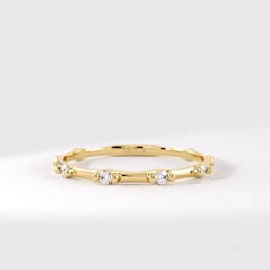 Solid Gold Stacking Ring, Ultra Thin Moissanite Ring Stackable, 10K 14K 18K Real Gold, 1mm Wedding Band, 1/4 Sizes Available Bild 1