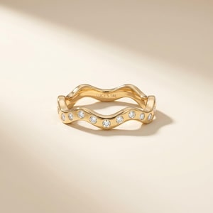 Moissanite Wavy Wedding Band 14K Solid Gold, Flush Set Twisted Bubble Eternity Ring, Minimalist Organic Wave Stackable Band for Her