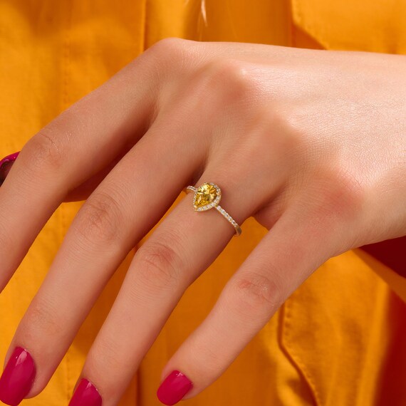 Pear citrine ring best sale