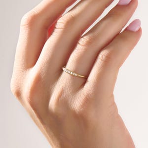 Diamond Wedding Ring, Solid Gold Diamond Ring, Thin Gold Band for Women, Dainty Gold Ring, Promise Ring for Her, Gift for Mom, Wife, Ladies