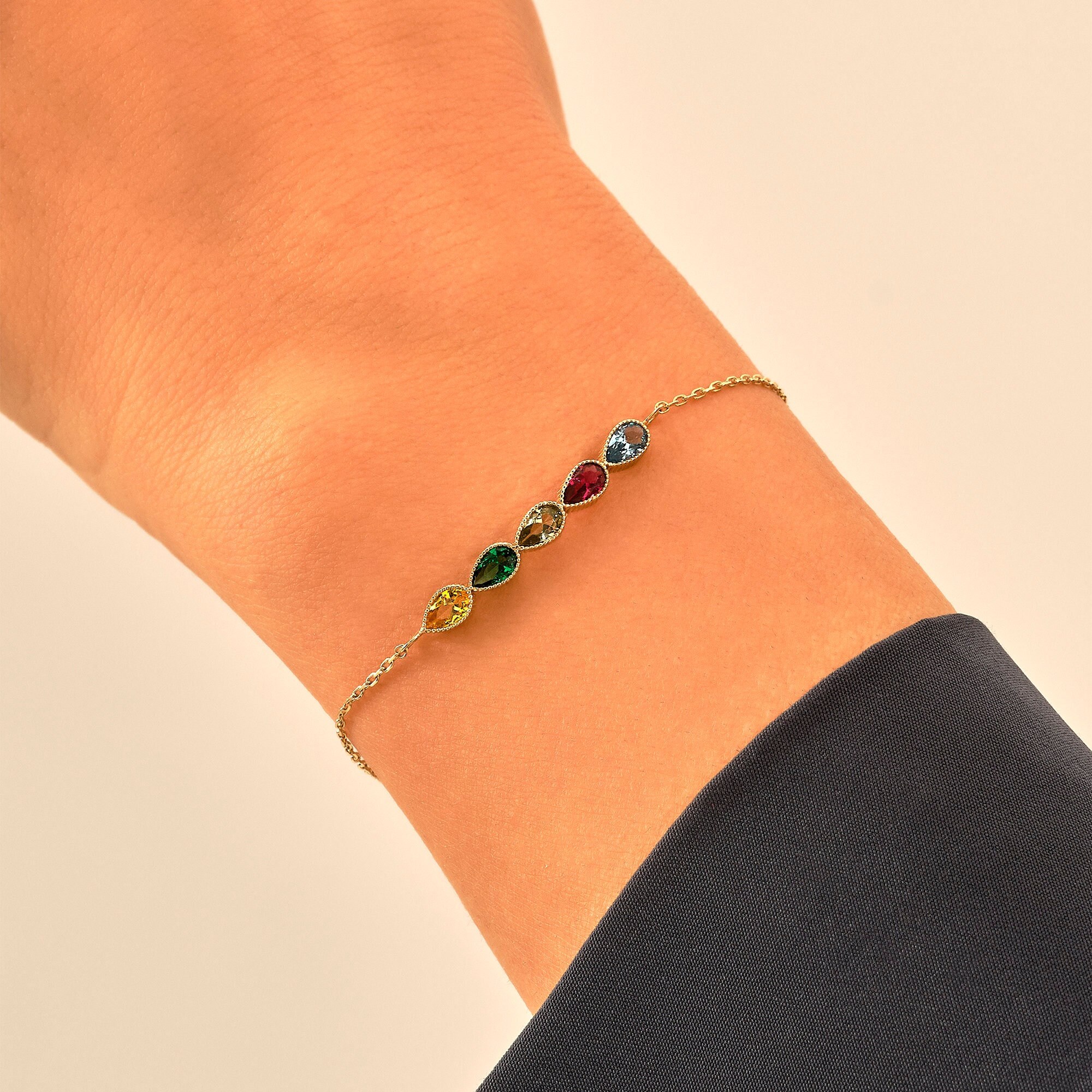 Family Birthstone Bracelet 14K Solid Gold Personalized Bracelet Women Custom Multi Stone Bracelet Pear Cut Bezel Gemstone Bracelet Jewelry