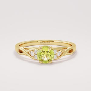 14k Oval Peridot Engagement Ring, Vintage Anniversary Ring Women, Solid Gold Accented Solitaire Ring, Green Color Gemstone Braided  Ring