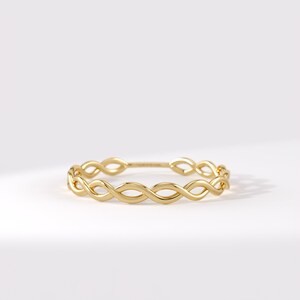 10K Gold Ring, Solid 10K Gold Twist Ring, Dainty Twist Stacking Band for Women, 10K Rope Ring, Gold Twist Band imagen 2