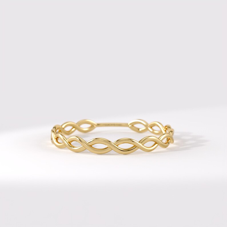 10K Gold Ring, Solid 10K Gold Twist Ring, Dainty Twist Stacking Band for Women, 10K Rope Ring, Gold Twist Band imagen 2