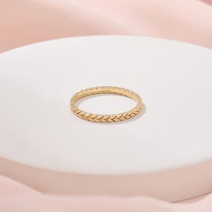 14K Solid Gold Wheat Braided Wedding Band, Botanical Nature Inspired Ring for Men and Women, Minimalist Comfort Fit Plain Engraved Jewellery