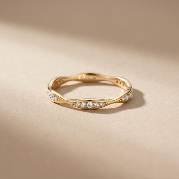 14K Solid Gold Wavy Moissanite Band, Minimalist Scalloped Eternity Ring for Women, Dainty Curved Wedding Band, Unique Anniversary Jewelry