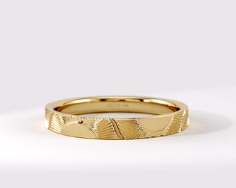Elegant Sun Wedding Band Women, 14k Solid Gold Celestial Band, His and Hers Sun Engraved Ring, Mens Womens Flat Wedding Ring, Matching Ring