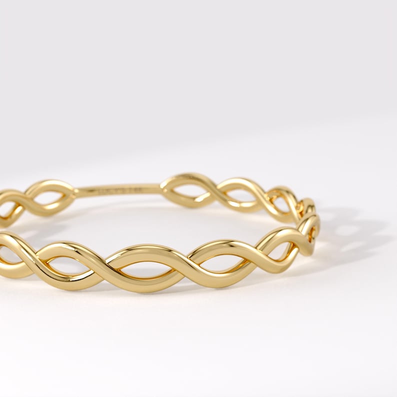 10K Gold Ring, Solid 10K Gold Twist Ring, Dainty Twist Stacking Band for Women, 10K Rope Ring, Gold Twist Band imagen 1