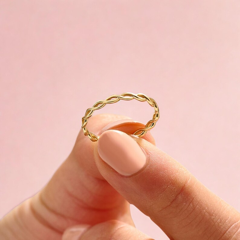 10K Gold Ring, Solid 10K Gold Twist Ring, Dainty Twist Stacking Band for Women, 10K Rope Ring, Gold Twist Band imagen 3