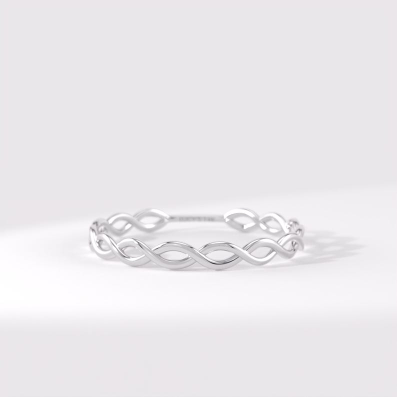 10K Gold Ring, Solid 10K Gold Twist Ring, Dainty Twist Stacking Band for Women, 10K Rope Ring, Gold Twist Band imagen 5