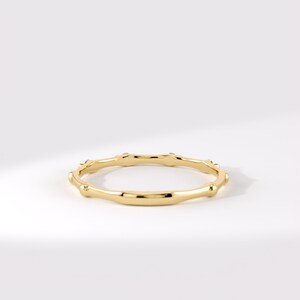 Solid Gold Stacking Ring, Ultra Thin Moissanite Ring Stackable, 10K 14K 18K Real Gold, 1mm Wedding Band, 1/4 Sizes Available Bild 10