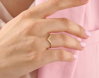 Wishbone Ring, 14K Solid Gold Chevron Wedding Band, Curved V Shaped Ring for Women, Dainty Stacking Band, Gift For Her