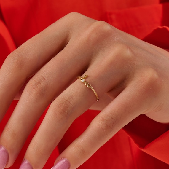 Gold Love ring - Inez Stodel