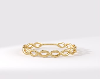Solid Gold Twist Ring, 14k Gold Dainty Band, Thin Ring for Women, Stacking Ring in Gold, All Finger Ring, Minimalist Ring, Gift for Her,Wife