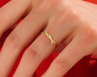 Diamond Iconic Knot Ring | 14k Solid Gold Love Knot Ring | Tiny Diamond Friendship Ring | Gold Infinity Knot Ring | Bestfriend Jewelry Gift