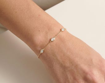 14K Solid Gold Pear Diamond Station Bracelet, Lab Grown Diamonds by the Yard Bracelet, Dainty 5 Stone Bracelet for Women,Bridal Gift for Her
