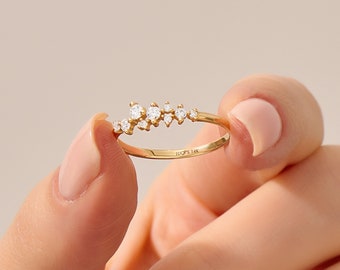 Diamant kultiger Cluster Ring, 14k Massivgold Hochzeit Verlobungsring, Minimalistischer Stapelring für Frauen, natürlicher Diamant Einzigartiger Brautring