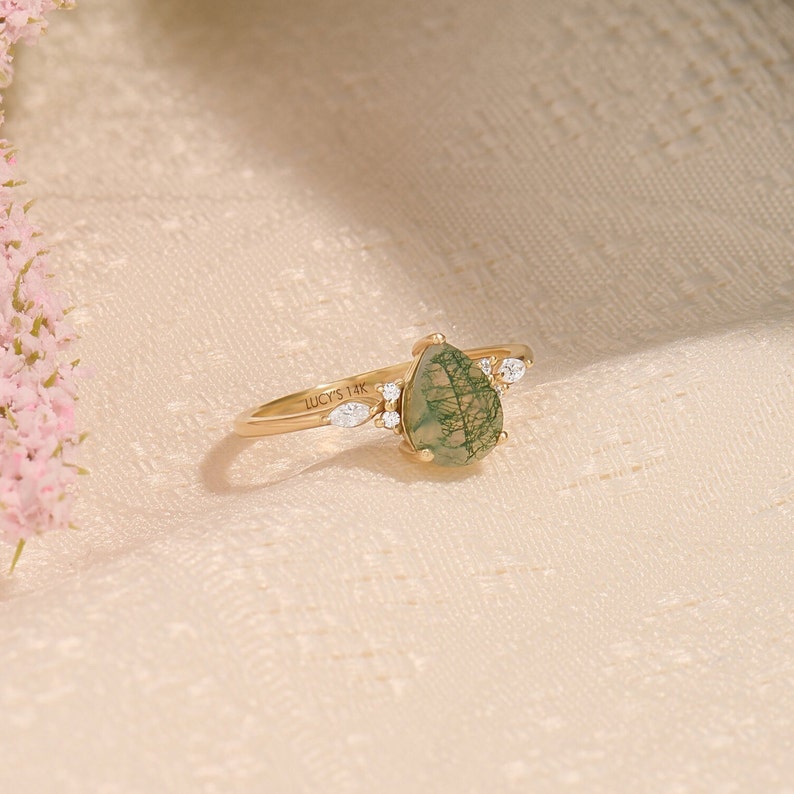 Stunning Pear Moss Agate Engagement Ring, Solid Gold Vintage Promise Ring, 14kt Aquatic Green Anniversary Ring, Women Crystal Solitaire Ring image 4