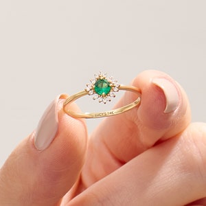 Emerald Diamond Solitaire Ring, 14k Minimalist Emerald Halo Ring Women, Dainty Green Flower Ring, Small Promise Ring, Handmade Jewelry Gift