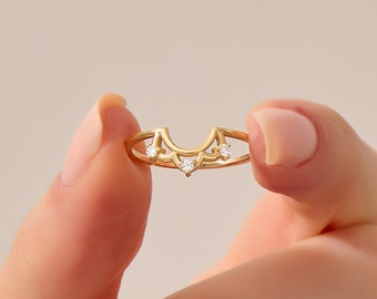 Diamant Krone Tiara Stapelring, 14 Karat Solid Gold gebogener Ring verstärkt für Frauen, Vintage gewölbter Nesting Ring, zierlicher 3 Stein Ringschutz