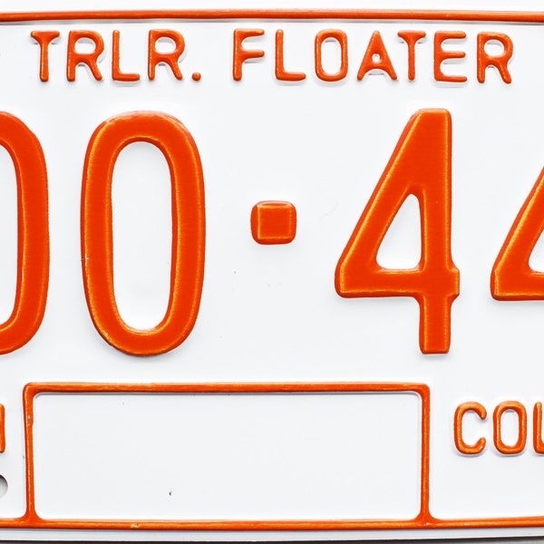 1986 British Columbia Trailer Floater license plate #300-447