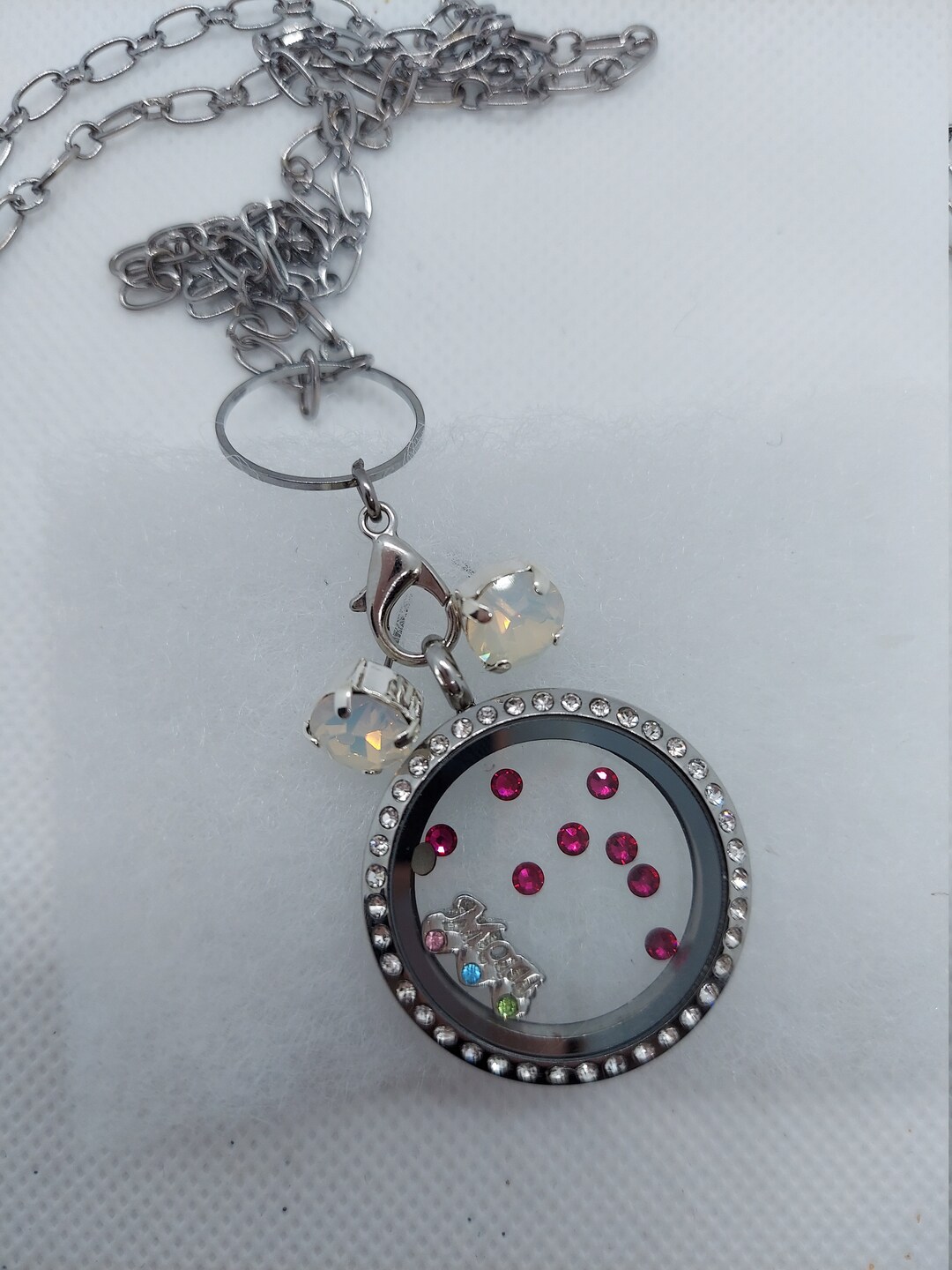 Mom Locket W/ Crystals. Family Locket. Mother's Day Gift. Floating ...