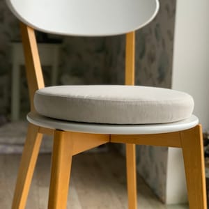 Round Linen Chair Cushion with Zipper / Cushion with Removable Cover / Machine Washable / Round white chair cushions