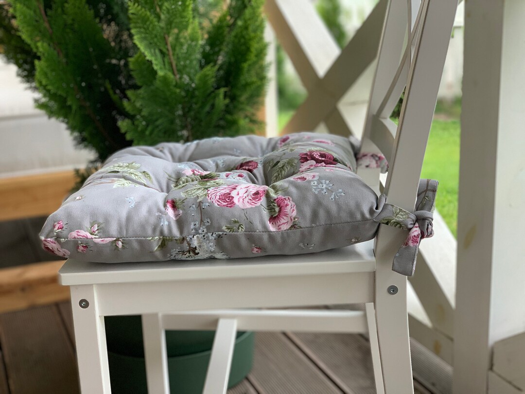 Quilted Chair Cushions / Seat Cushion With Flowers / Chair Cushions