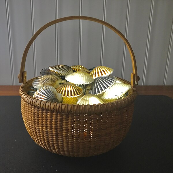 Nantucket Scallop shell lights