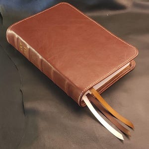 Brown Nappa Leather ESV Study Bible: Hand-Rebound with Perimeter Stitch