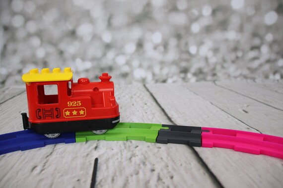 Half Track for Trains e.g. Compatible With Duplo, Free Choice of