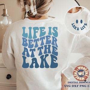 Het leven is beter aan het meer svg, zomer svg, vakantie svg, golvende letters svg, Lake Life svg, Svg Dxf Eps Ai Png silhouet Cricut